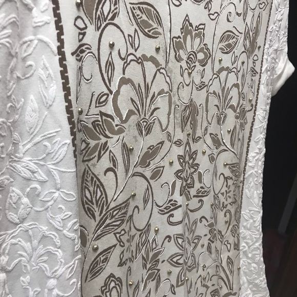 Ruby Rd Ivory Floral Top L - Picture 9 of 11